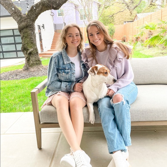 Meet your Posher, Pauline - Picture 1 of 1